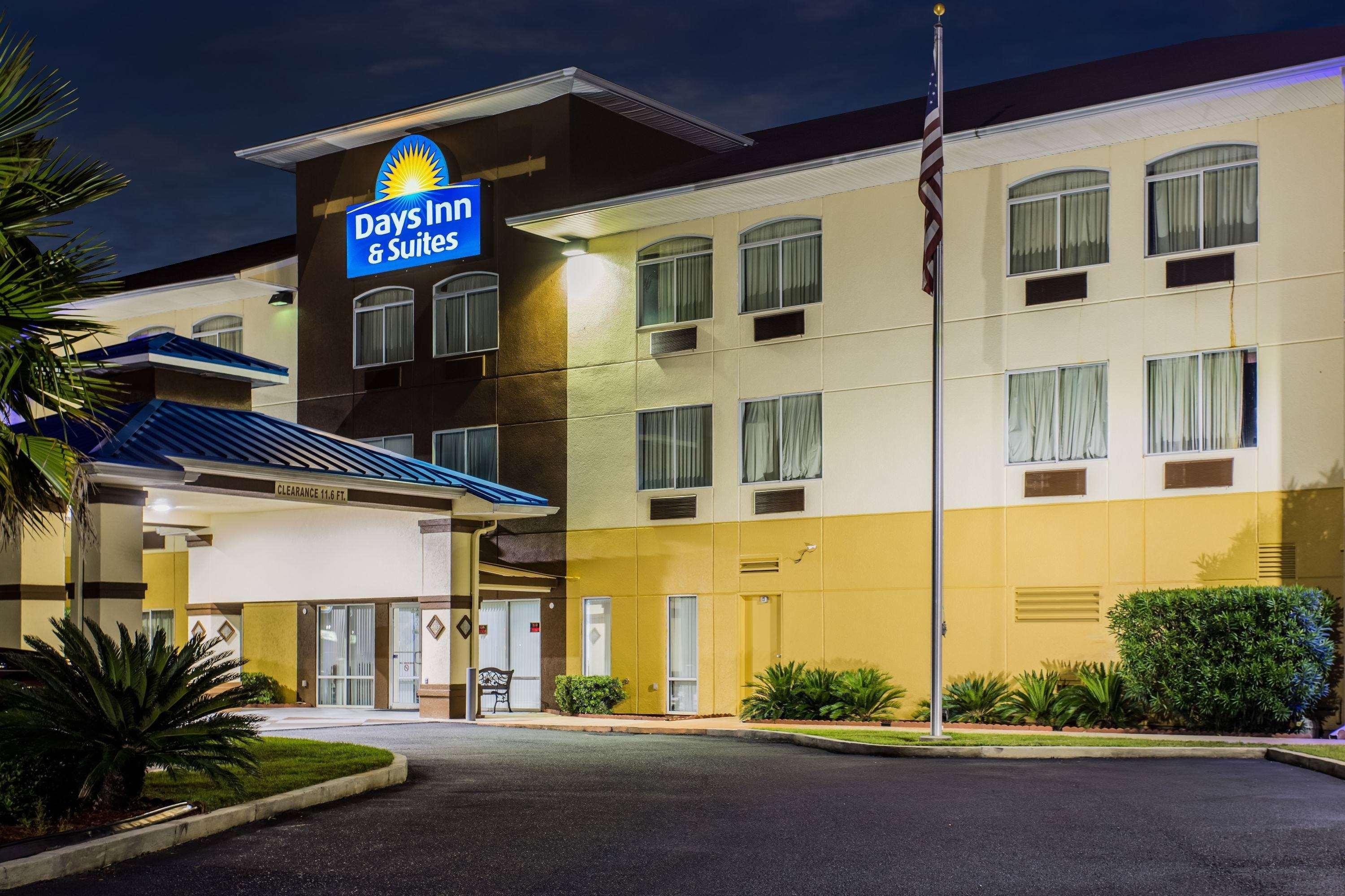 Sleep Inn & Suites Foley Exterior photo