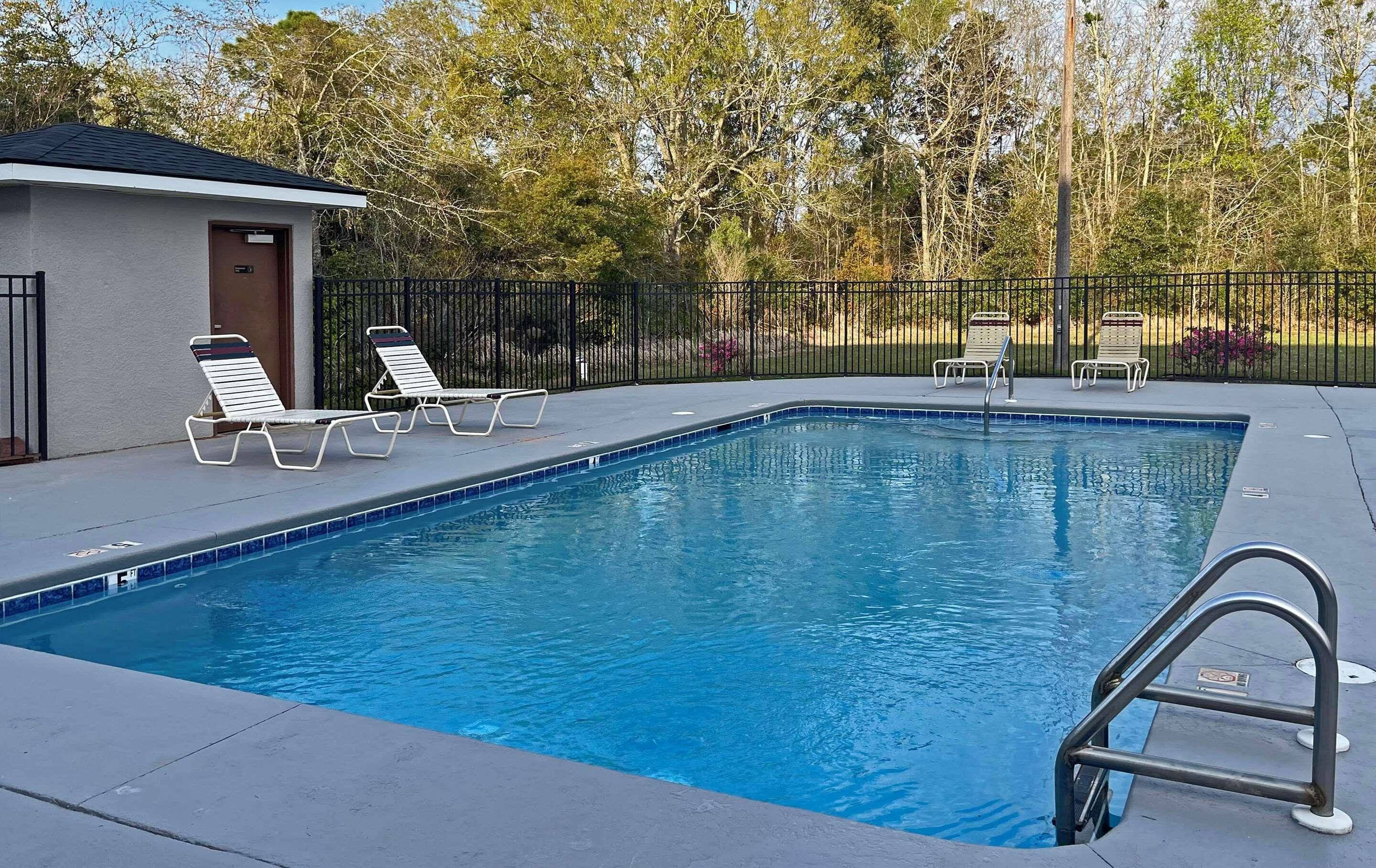 Sleep Inn & Suites Foley Exterior photo